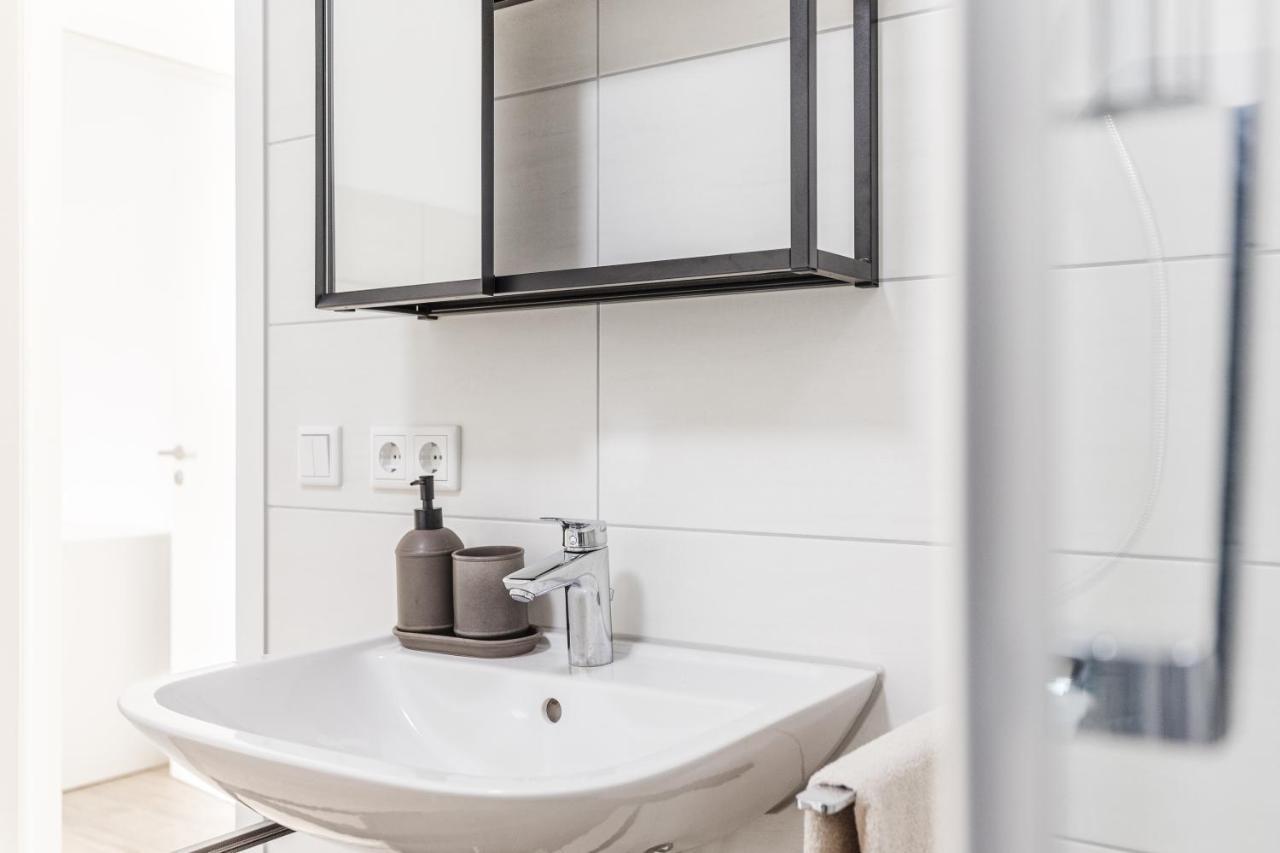 Jama - Stilvoll&modern, Zentral, Uni, Freies Parken, Grosse Gruppen, Wlan Apartment *