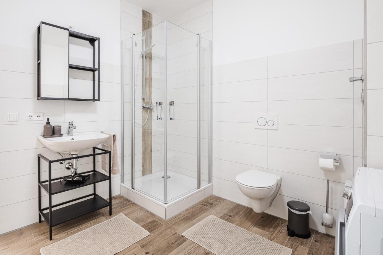 Jama - Stilvoll&modern, Zentral, Uni, Freies Parken, Grosse Gruppen, Wlan Apartment Erlangen